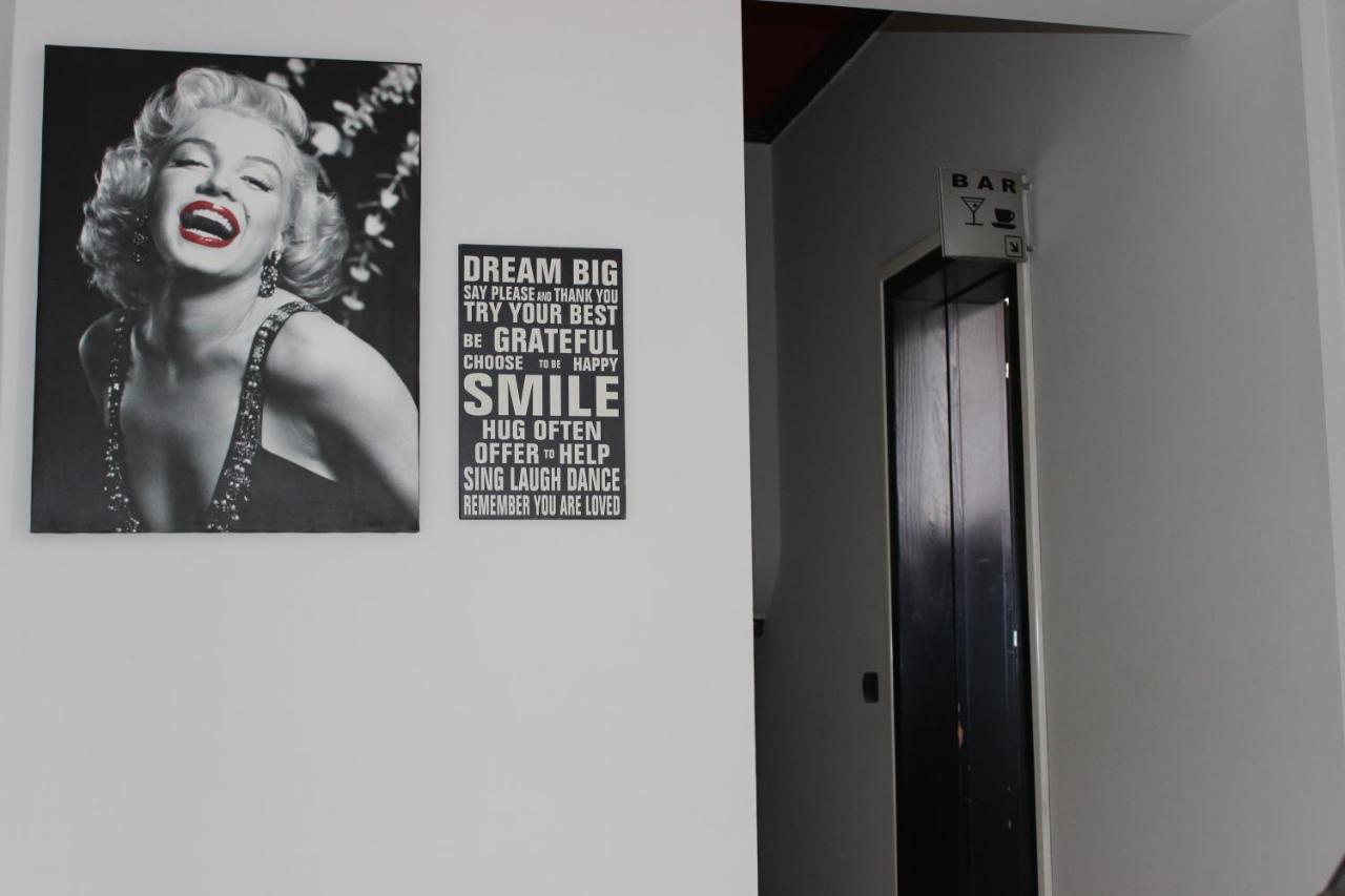 Luander Hotel *